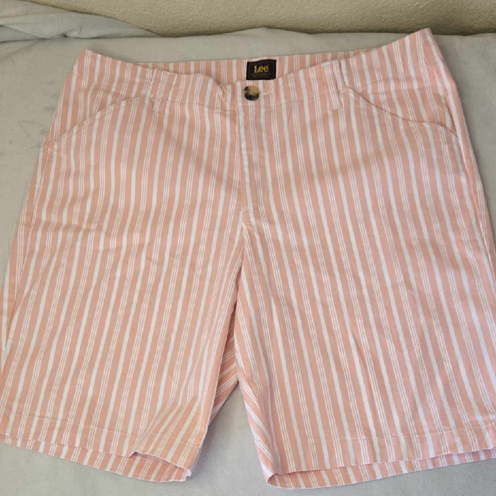 Lee Light Pink Striped Shorts